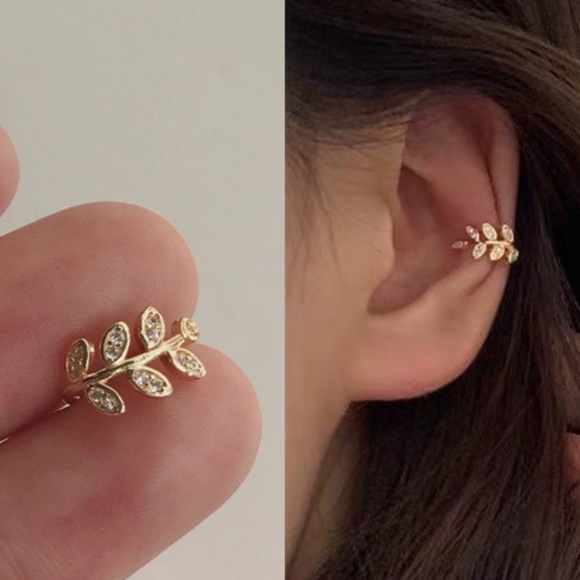Rhinestone Leaf Ear Cuff (1 pc.) - Picture 4 of 7